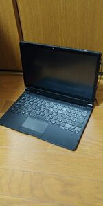 富士通 ハイスペックタブレット ARROWS Tab Q738/SB + スリムキーボード