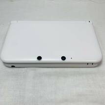 美品 Nintendo 3DS LL 本体 ホワイト 動作確認済み 初期化済み USED品 1円スタート _画像4