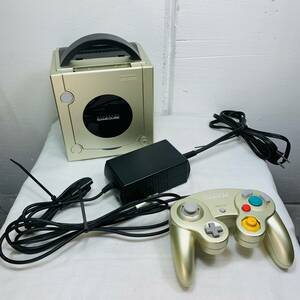 Nintendo GAME CUBE Nintendo Game Cube DOL-101(JPN) toy The .s limitation color Star light gold junk 1 jpy start 