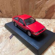 京商 1/64 トヨタ カローラレビン KYOSHO TOYOTA COROLLA LEVIN AE86 ミニカー　202434_画像5