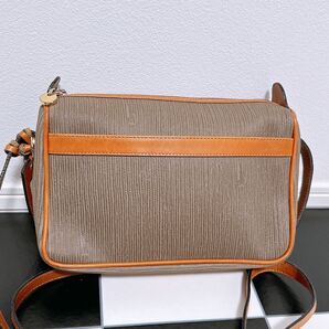 《美品》Ferragamo(フェラガモ)ショルダーバッグ