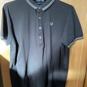 FRED PERRY ポロシャツ　襟袖2本ライン銀ラメ加工