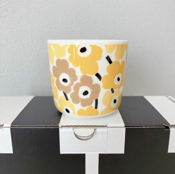 【新品未使用】marimekko 日本限定 mini UNIKKO ミニウニッコ　ラテマグ