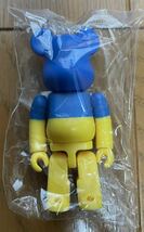 ベアブリック　ウクライナ　BE@RBRICK SERIES 46 Ukraine 空　小麦　国旗　FLAG フラッグ　MEDICOM TOY キーウ　Ukraine シリーズ46_画像3