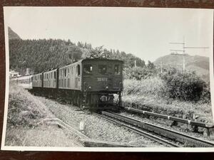 昭和鉄道写真：信越本線碓氷峠のED 42 6[横川]+ED42+ED42+急行DC。1963年9月撮影。7.8×11.8㎝。