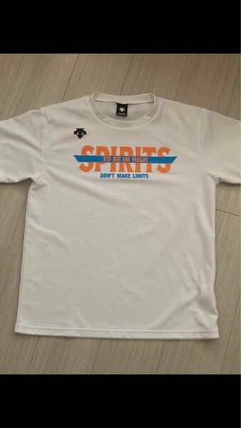 陸上　運動用　半袖Tシャツ　spirits Lサイズ