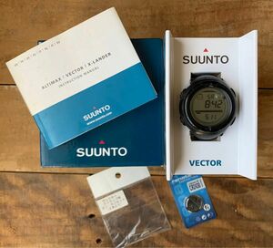 SUUNTO　スント　VECTOR ベクター　腕時計　初期モデル　新品電池交換済　アウトドア