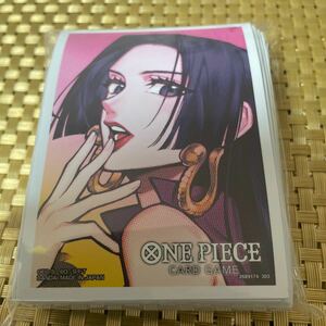 ワンピースカード★ボア・ハンコック★スリーブ★70枚入り★未開封★限定★特典★card★ONE PIECE★映画★リミテッド★チャンピオンシップ