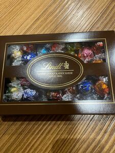 リンツ　リンドール　チョコレート　食べ比べ　22粒