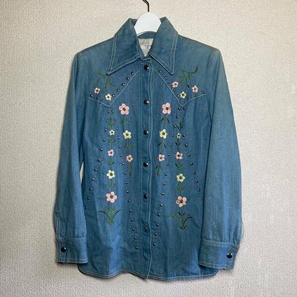 70's Vintage カスタムデニムジャケット 刺繍 スタッズ ヴィンテージ 70s ロック サイケ ヒッピー ユニセックス シャツジャケット