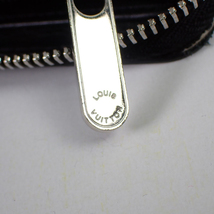 【中古】Louis Vuitton/ルイヴィトン マヒナ M61867 ジッピーウォレット ノワール TN0119 ラウンドジップ 長財布[b38-61］_画像8