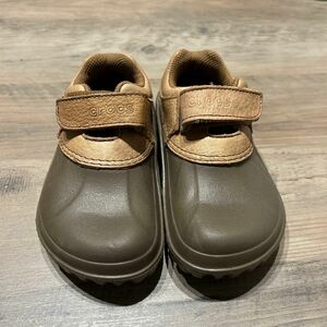 クロックス　crocs キッズ　8C9 15センチ、15.5センチ