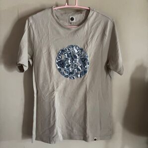 Pretty Green Tシャツ