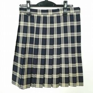 1円 スクールスカート 冬物 w63-丈50 チェック 中学 高校 プリーツ 学生服 制服 女子 中古 IN6268の画像1