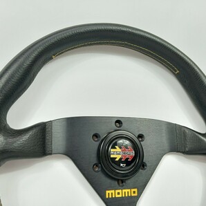 MOMO モモ ステアリング ハンドル レザー ブラック系 黒系 カーパーツ ホーンボタン イタリア製 momoの画像8
