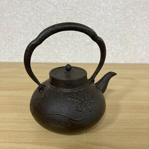 南部鉄器 南部鉄瓶 鉄器 鉄瓶 急須 茶道具 煎茶道具 茶器 銘 秀仙 金属工芸 工芸品 コレクション アンティーク 重量1240g 5 サ ス 22