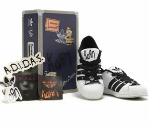 adidas×Korn コラボ スニーカー ホワイト 限定品 