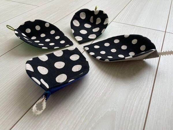 コースター ハンドメイド リーフ 可愛い 四客分 水玉模様 葉っぱ 個性 オリジナル リビングに S字フックに飾ってインテリアにも