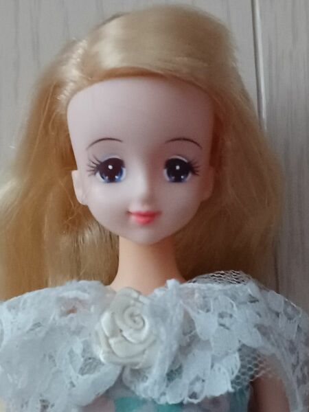 レア！ジェニー　カレンダーガール　バースデーフラワー　11月　サフラン　日本製◎人形　ドール　タカラ　TAKARA