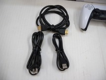 C5933★PS5本体 PlayStation 5 プレイステーション5 CUH-1200 825GB 印刷物欠品 ※USBハブおまけ 動作確認/初期化済/本体更新 中古現状渡し_画像7