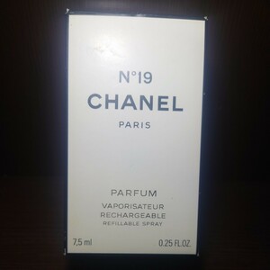 CHANEL（シャネル）№19 ヴァポリザター 中古美品 香水 