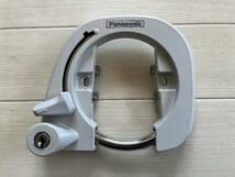 Panasonic 電動アシスト自転車 サークルロック　バッテリーロック セット 鍵1本 WHI 中古_画像2