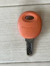 Panasonic 電動アシスト自転車 サークルロック　バッテリーロック セット 鍵1本 WHI 中古_画像6
