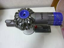 サイクロンクリーナー★ダイソン　dyson　MAX　　V6　ジャンク！_画像1