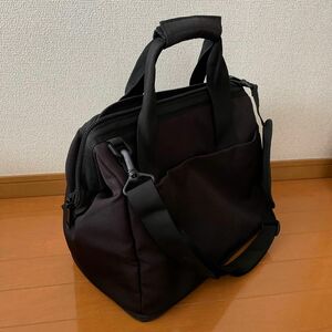 MUJI 無印良品　荷物の量で広げられるボストンバッグ　撥水　ショルダーバッグ 