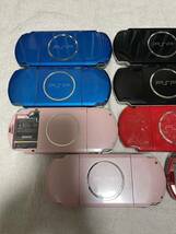 SONY ゲーム機 PSP まとめて11個（psp-3000，10個，psp-2000，1個）バッテリー9個　ジャンク_画像5