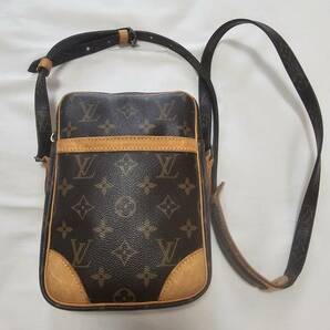 LOUIS VUITTON ルイヴィトン ダヌーブ ショルダーバッグ モノグラム　中古品