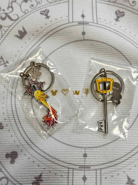 「一番くじ KINGDOM HEARTS -Linking Hearts-」キーブレードチャームコレクション