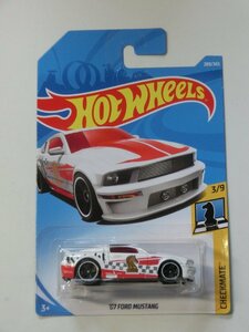 Kml_ZZm061／Hot Wheels ホットウィール：'07 FORD MUSTANG　CHECMATE 【未開封】