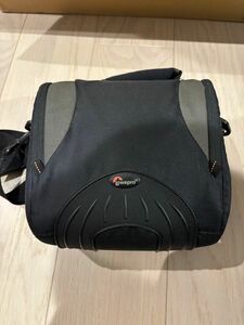 カメラバッグ　Lowepro