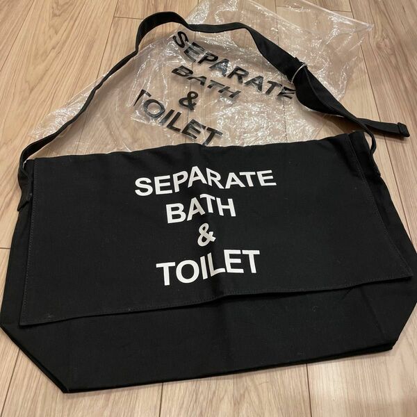 未使用　SEPARATE BATH & TOILET セパバス ブラック サコッシュ 黒 バッグ ショルダー