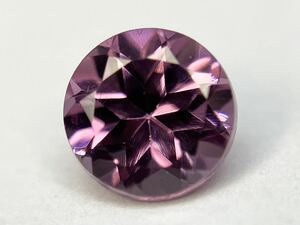 マラヤガーネット ルース　4.2㎜ 0.4ct