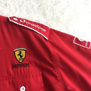 未使用に近い 新品同様 フェラーリ Ferrari 半袖シャツ サイズ XXL ワッペン 大きめのサイズ メンズ カジュアルの画像6