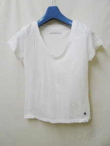 seagreen シーグリーン　新品未使用　WHITE 02サイズ Vneck