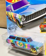 ホットウィール '64 シェビー ノバ ワゴン CHEVY NOVA WAGON ライトブルー_画像2