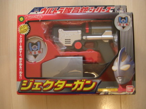  Ultraman Gaya Ultra . участник ружье серии jekta- gun * Bandai * не использовался 