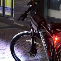 　盗難防止ゴムシート付き 自転車用LEDライト 防水仕様＆_画像6