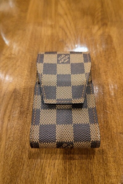 ルイヴィトン　LOUISVUITTON　タバコケース