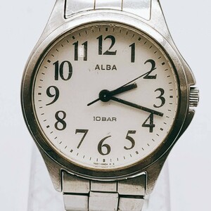 #17 【レア】SEIKO セイコー ALBA アルバ 腕時計 V501-0ED0 クウォーツ 3針 白文字盤 アナログ ヴィンテージ アンティーク レトロ とけい