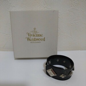 Vivienne Westwood ヴィヴィアンウエストウッド エナメル バングル