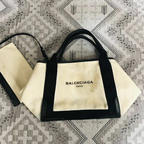 即決再値下げ　BALENCIAGA バレンシアガ　339933 ネイビーカバスS カバ　トートバッグ ハンドバッグ バッグ　キャンバス　レザー