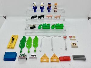  Tomica Tomica Town small articles pig cow other large amount summarize together Junk 1 jpy ~