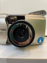 OLYMPUS ∞ stylus ZOOM 115 DLX オリンパス コンパクトフィルムカメラ 通電確認 ジャンク ZOOM 38-115ｍｍ _画像2