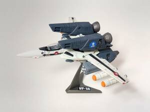 バルキリーコレクション 劇場版 VF-1A スーパーバルキリー マックス機　エフトイズ　1/144 完成品