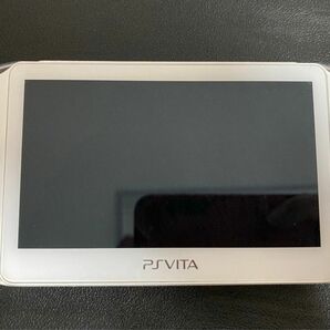 PlayStation Vita（PCH-2000シリーズ）Wi-Fiモデル vita グレイシャー・ホワイト ソフト4本付き