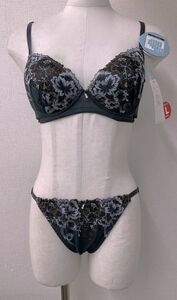 CR12867 IB⑥【特価】新品 ブラジャー＆ショーツ L/L １セット グレー 花柄 ノンワイヤー 脇高 刺しゅう モールドカップ 訳あり レディース